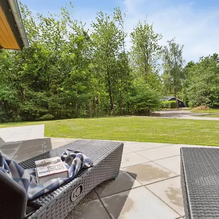 Robert - 30km From The Sea By Interhome *